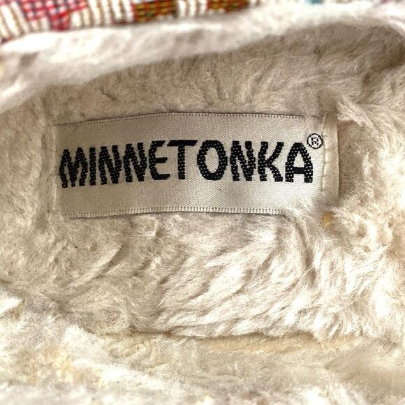 Minnetonka Red and Pink Aztec Boho Wool Slippers sz 9M Western Comfy Worm - Picture 6 of 8